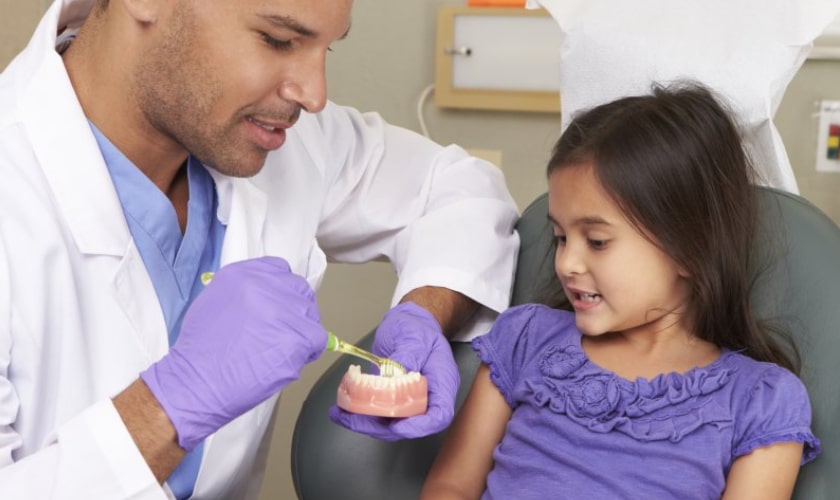 Why It’s Better for Your Child to See a Children’s Dentist in Rowlett