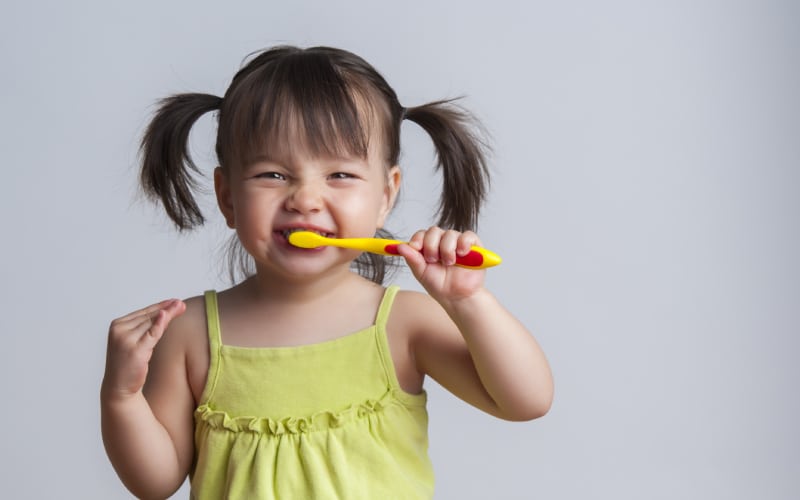 Your Children’s Dentist in Rowlett Explains How to Clean Kids’ Teeth