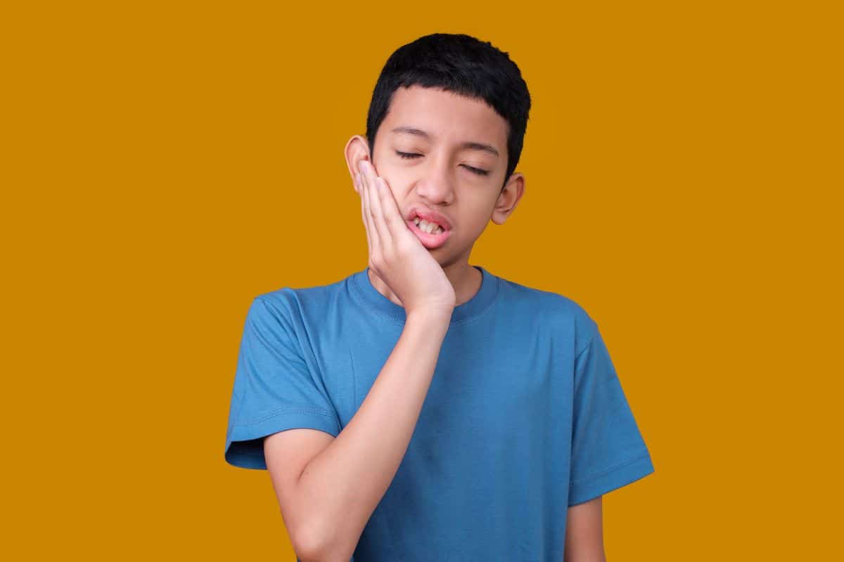 4 Common Dental Emergencies in Kids & What Parents Need To Know?
