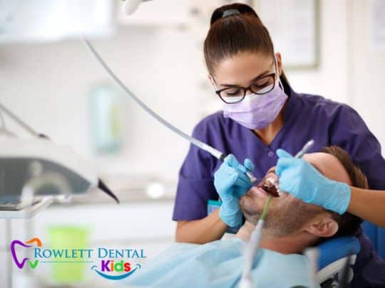 Restorative Dentistry: Why Seeing A Specialist Can Bring Your Smile Back To Life