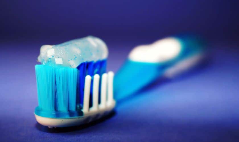 Why Should You Use Fluoride Toothpaste?