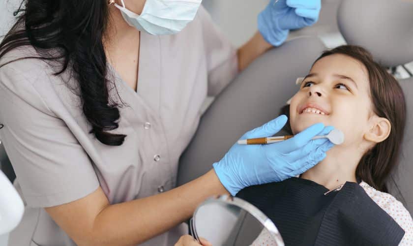 5 Ways An Emergency Dentist Can Safeguard Your Child’s Smile