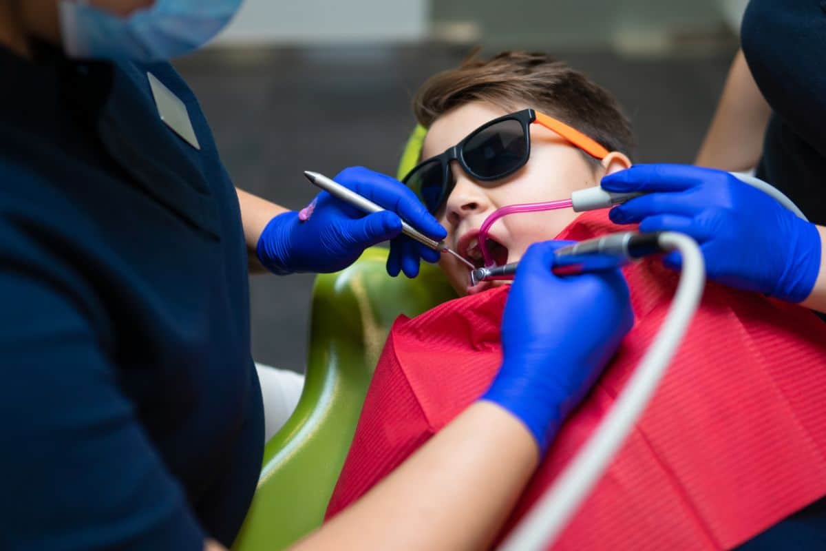 Celebrate a Cavity-Free Christmas with Expert Tips
