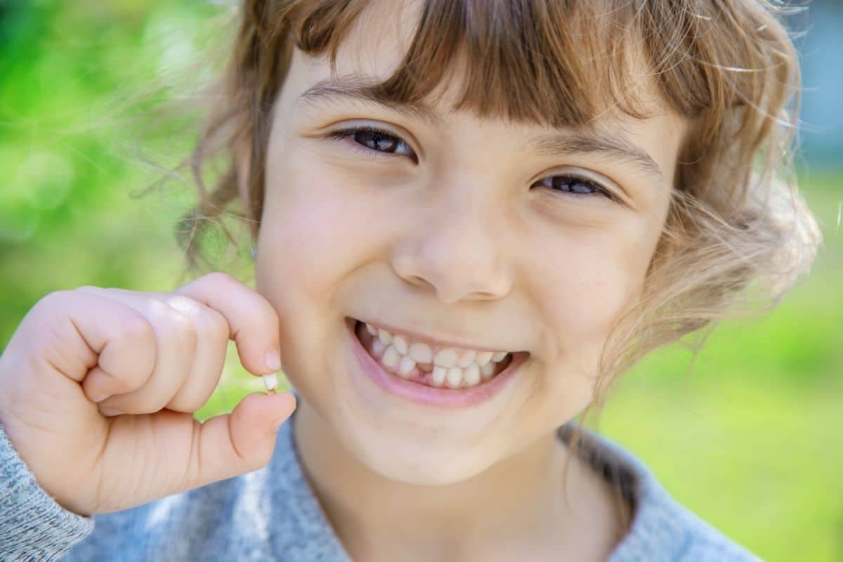 5 Essential Tips for Baby Tooth Extraction Success